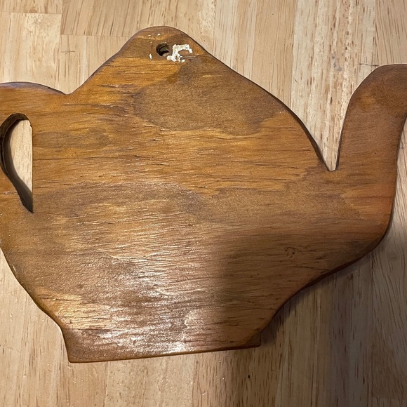 Vintage Teapot Shaped Wood Decor Duck Hook Holder Decor - Picture 5 of 5